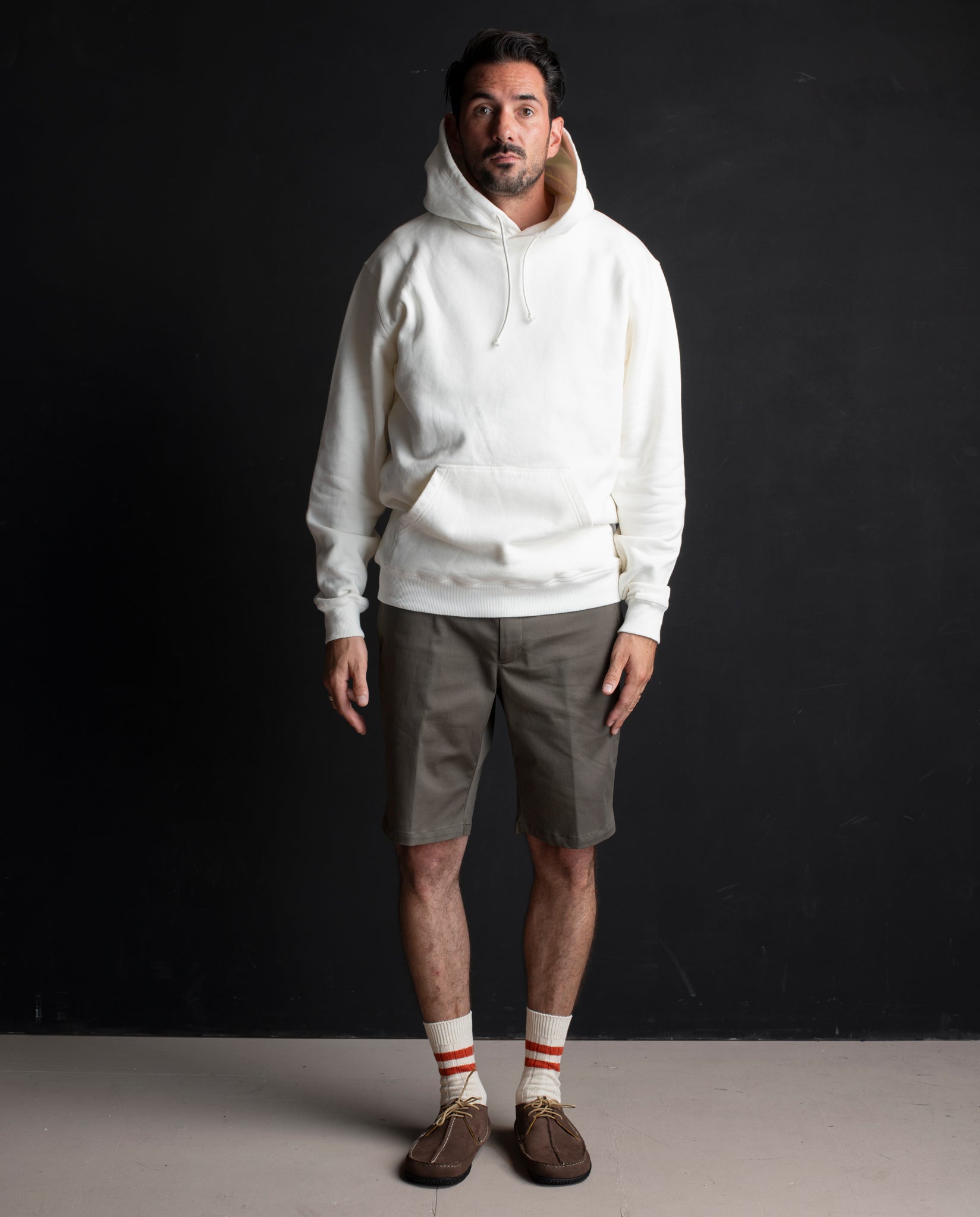 Chino Shorts in Khaki