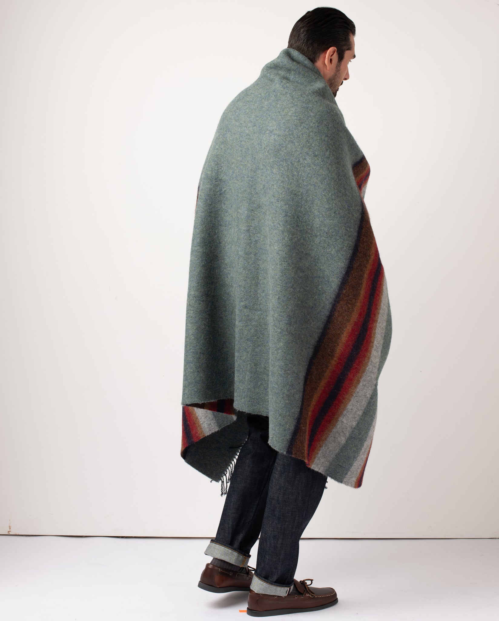 WOOL BLANKET BLUE/GREEN WITH STRIPE BORDER