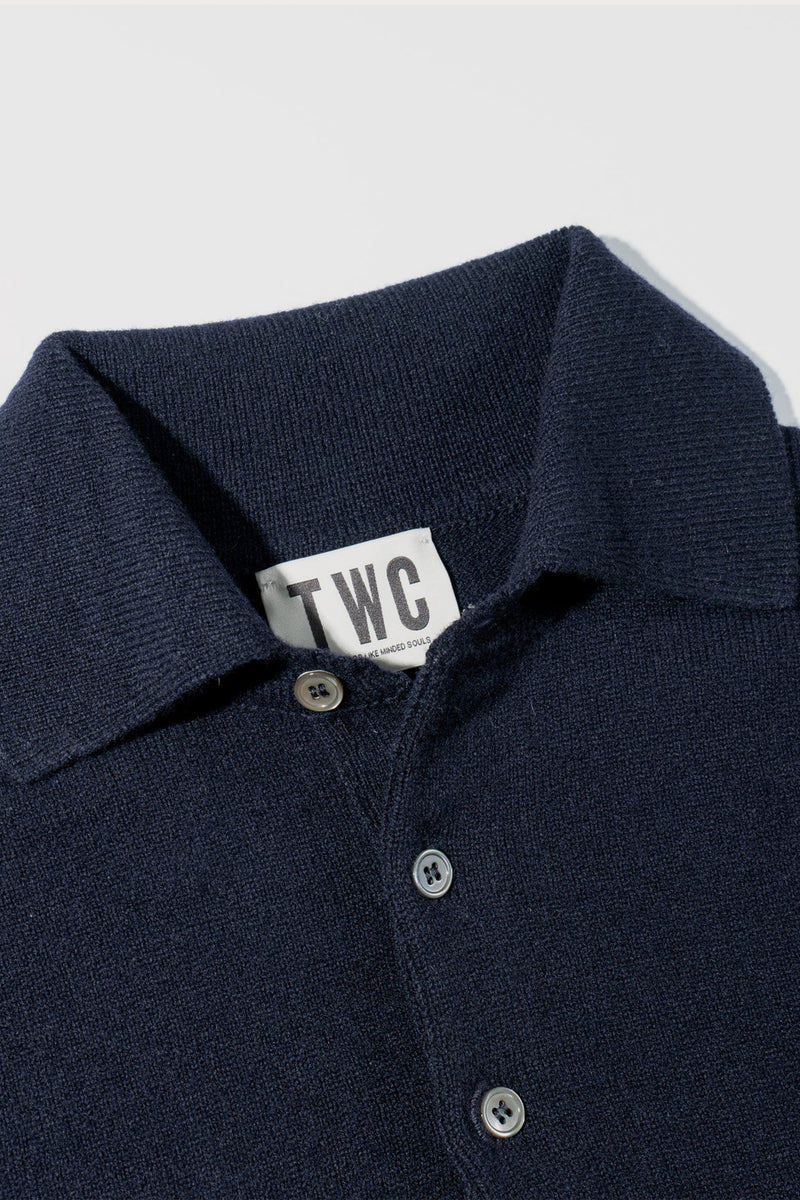 NAVY LAMBSWOOL POLO SWEATER